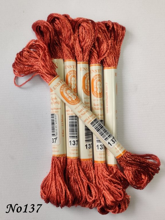 137 (DMC919) (3) (Medium)